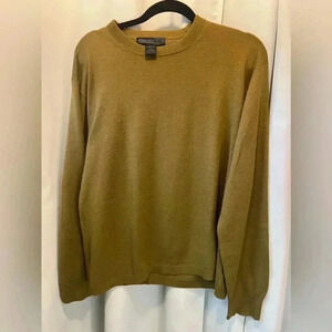 Maxwell men’s green silk and cashmere sweater